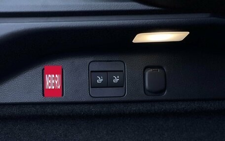 Lexus RX IV рестайлинг, 2025 год, 7 290 000 рублей, 34 фотография