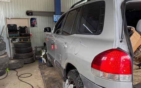 Hyundai Santa Fe III рестайлинг, 2005 год, 720 000 рублей, 2 фотография