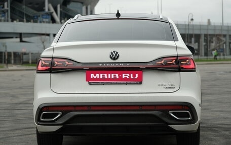 Volkswagen Tiguan II, 2020 год, 3 590 000 рублей, 5 фотография