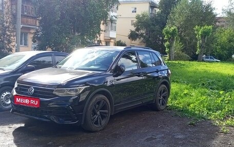 Volkswagen Tiguan II, 2021 год, 3 300 000 рублей, 12 фотография
