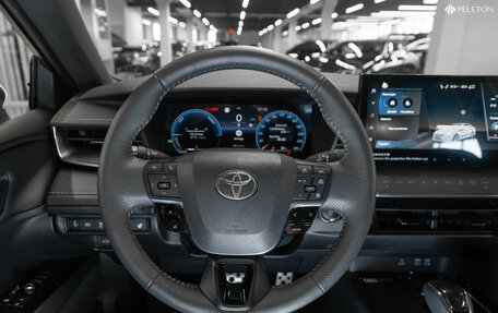 Toyota Camry, 2024 год, 4 800 000 рублей, 11 фотография