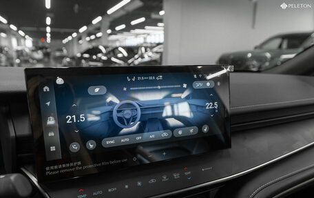 Toyota Camry, 2024 год, 4 800 000 рублей, 27 фотография