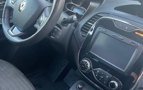 Renault Kaptur I рестайлинг, 2017 год, 1 300 000 рублей, 7 фотография