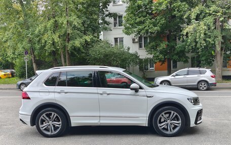 Volkswagen Tiguan II, 2018 год, 3 600 000 рублей, 8 фотография