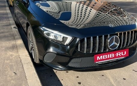 Mercedes-Benz A-Класс, 2019 год, 2 400 000 рублей, 7 фотография
