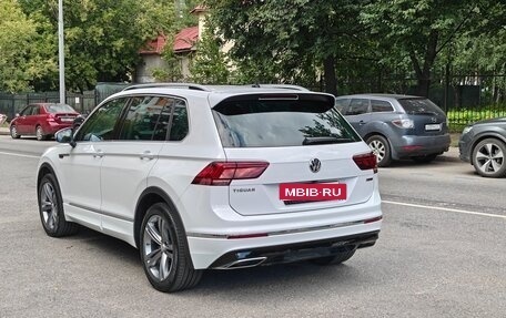 Volkswagen Tiguan II, 2018 год, 3 600 000 рублей, 4 фотография