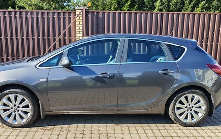 Opel Astra J, 2010 год, 620 000 рублей, 5 фотография