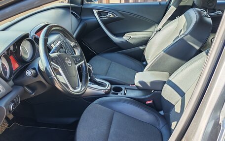 Opel Astra J, 2010 год, 620 000 рублей, 16 фотография