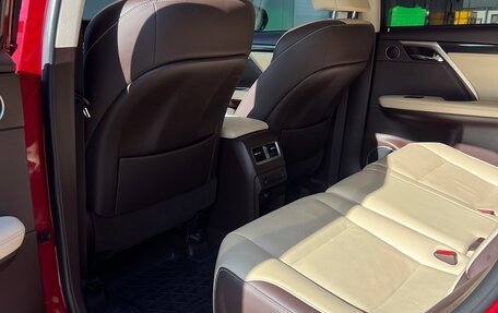 Lexus RX IV рестайлинг, 2018 год, 4 249 999 рублей, 7 фотография