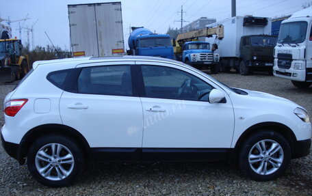 Nissan Qashqai, 2011 год, 800 000 рублей, 2 фотография