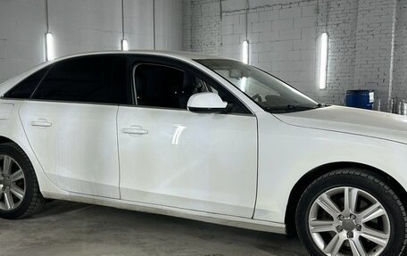 Audi A4, 2010 год, 950 000 рублей, 4 фотография