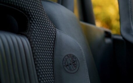 Alfa Romeo 8C Competizione, 2010 год, 28 600 000 рублей, 9 фотография