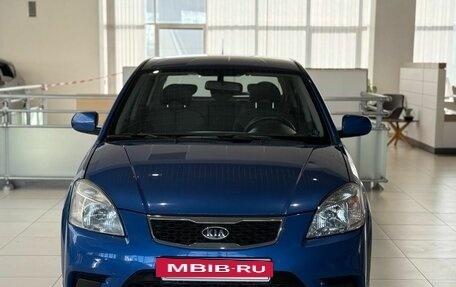 KIA Rio II, 2011 год, 690 000 рублей, 2 фотография