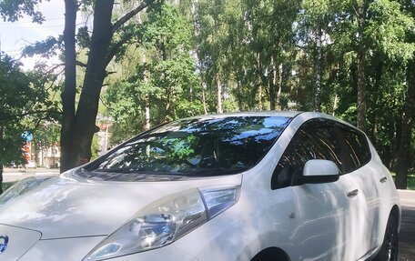 Nissan Leaf I, 2015 год, 850 000 рублей, 5 фотография