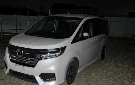 Honda Stepwgn IV, 2020 год, 2 500 000 рублей, 14 фотография