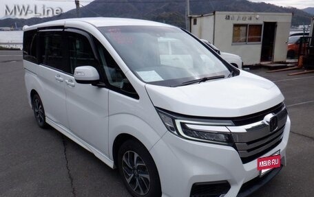 Honda Stepwgn IV, 2020 год, 2 500 000 рублей, 5 фотография