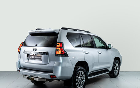 Toyota Land Cruiser Prado 150 рестайлинг 2, 2020 год, 4 835 000 рублей, 4 фотография