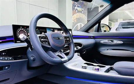 Genesis GV70, 2025 год, 4 700 000 рублей, 8 фотография