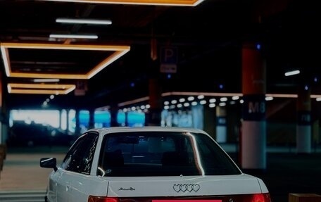 Audi 80, 1986 год, 251 000 рублей, 6 фотография