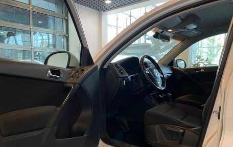 Volkswagen Tiguan I, 2012 год, 915 000 рублей, 21 фотография
