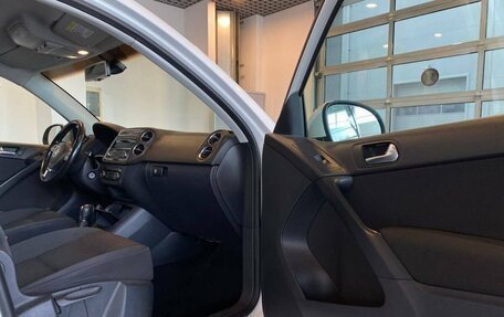 Volkswagen Tiguan I, 2012 год, 915 000 рублей, 27 фотография