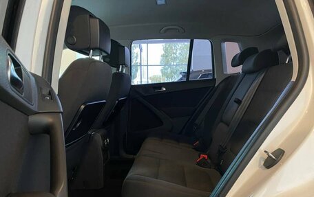 Volkswagen Tiguan I, 2012 год, 915 000 рублей, 25 фотография