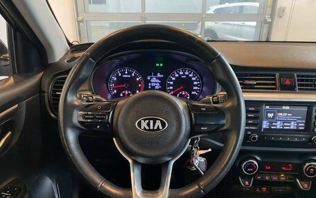 KIA Rio IV, 2018 год, 1 035 000 рублей, 2 фотография