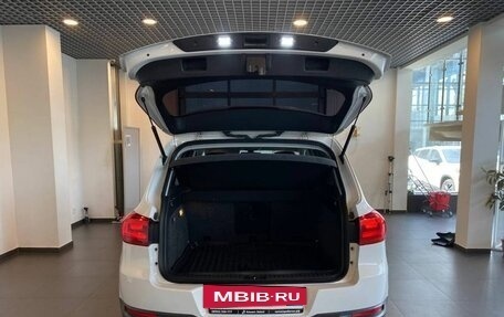 Volkswagen Tiguan I, 2012 год, 915 000 рублей, 37 фотография