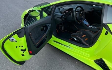 Lamborghini Huracán, 2020 год, 27 000 000 рублей, 8 фотография