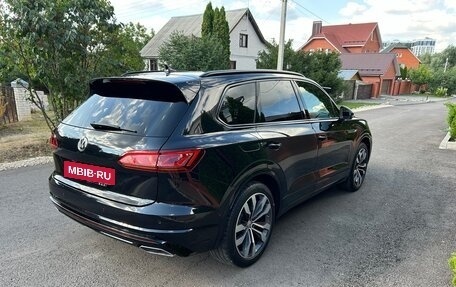 Volkswagen Touareg III, 2020 год, 4 950 000 рублей, 7 фотография