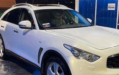 Infiniti FX II, 2010 год, 2 300 000 рублей, 4 фотография