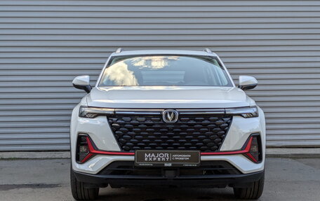 Changan CS35 Plus, 2022 год, 1 635 000 рублей, 2 фотография