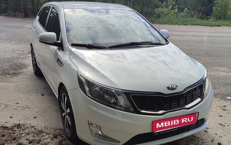 KIA Rio III рестайлинг, 2015 год, 1 188 000 рублей, 1 фотография