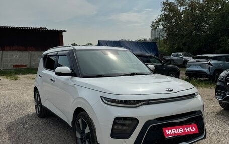 KIA Soul III, 2019 год, 2 100 000 рублей, 2 фотография
