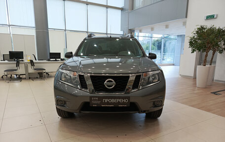 Nissan Terrano III, 2015 год, 726 000 рублей, 2 фотография