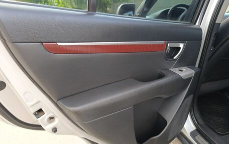 Hyundai Santa Fe III рестайлинг, 2008 год, 1 050 000 рублей, 27 фотография