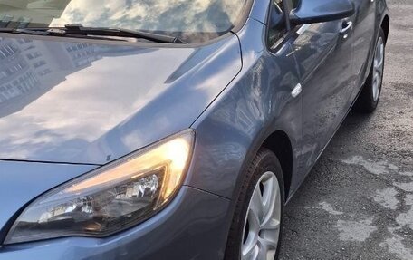 Opel Astra J, 2012 год, 1 050 000 рублей, 3 фотография