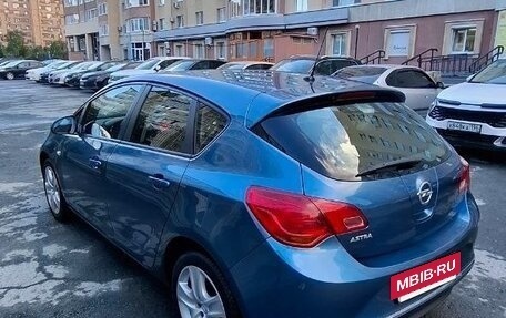 Opel Astra J, 2012 год, 1 050 000 рублей, 10 фотография
