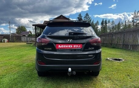 Hyundai ix35 I рестайлинг, 2011 год, 750 000 рублей, 2 фотография