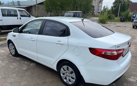 KIA Rio III рестайлинг, 2014 год, 970 000 рублей, 7 фотография