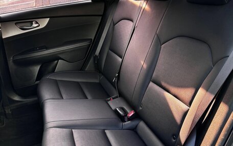 KIA K3, 2019 год, 1 800 000 рублей, 29 фотография