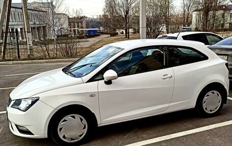 SEAT Ibiza IV рестайлинг 2, 2012 год, 585 000 рублей, 1 фотография