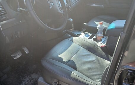 Mitsubishi Pajero IV, 2012 год, 2 100 000 рублей, 5 фотография