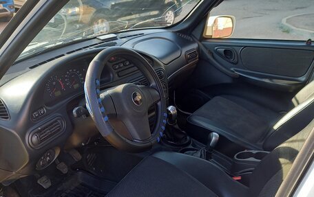 Chevrolet Niva I рестайлинг, 2011 год, 450 000 рублей, 9 фотография