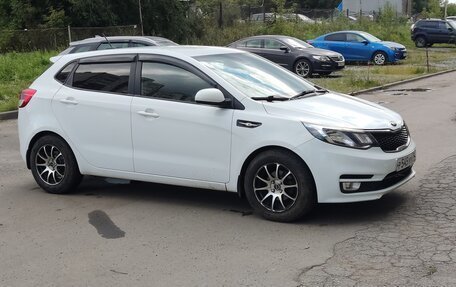 KIA Rio III рестайлинг, 2016 год, 997 000 рублей, 7 фотография
