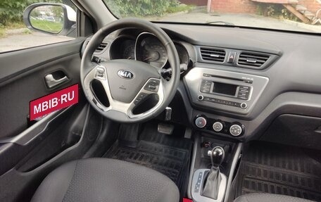 KIA Rio III рестайлинг, 2016 год, 997 000 рублей, 17 фотография