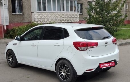 KIA Rio III рестайлинг, 2016 год, 997 000 рублей, 31 фотография