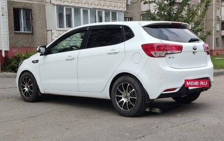 KIA Rio III рестайлинг, 2016 год, 997 000 рублей, 39 фотография