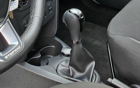Renault Sandero II рестайлинг, 2018 год, 1 119 000 рублей, 25 фотография