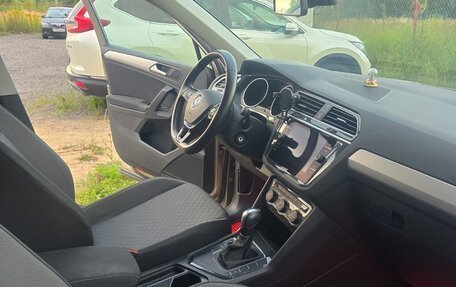 Volkswagen Tiguan II, 2020 год, 2 450 000 рублей, 7 фотография